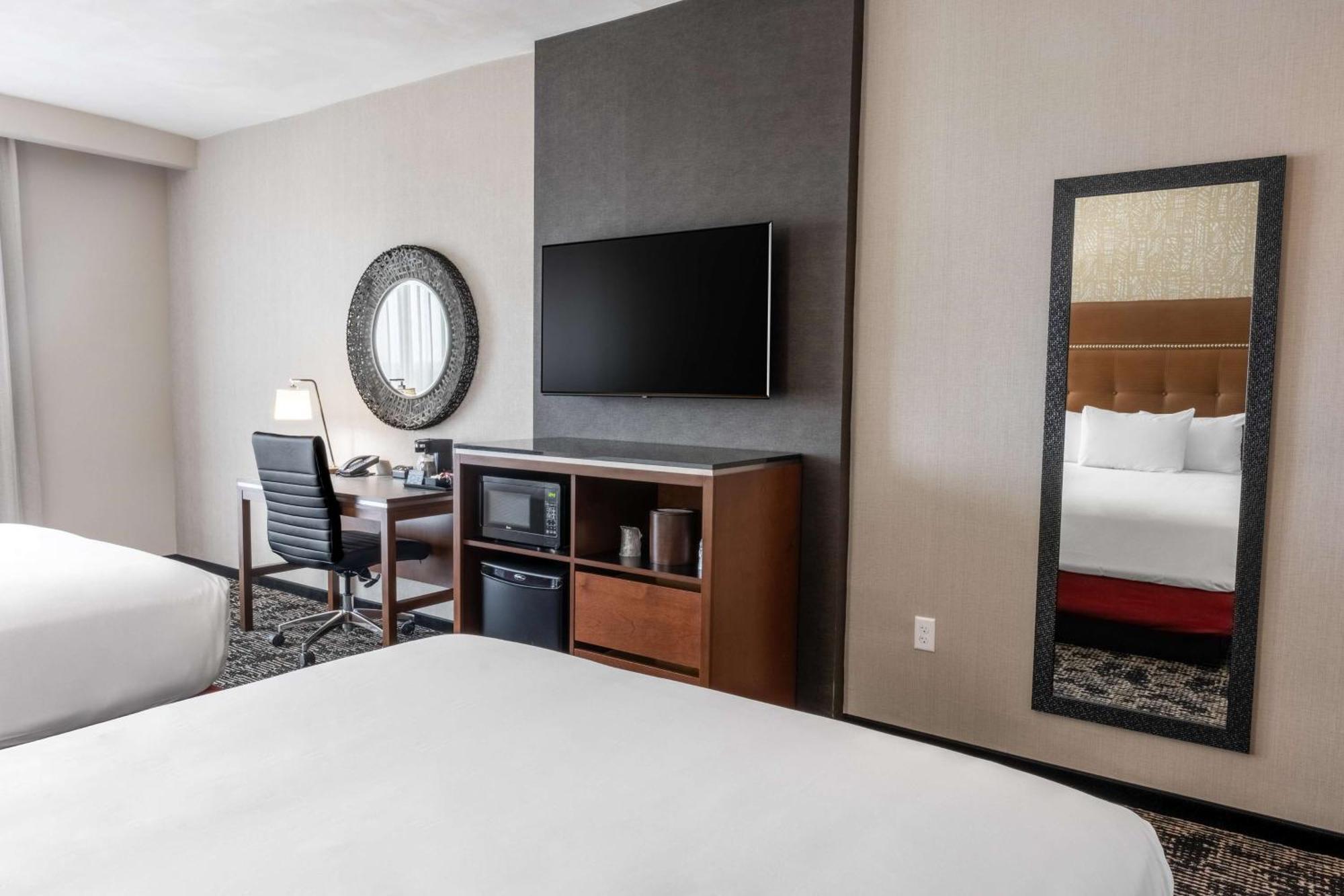 Drury Plaza Hotel College Station Ngoại thất bức ảnh